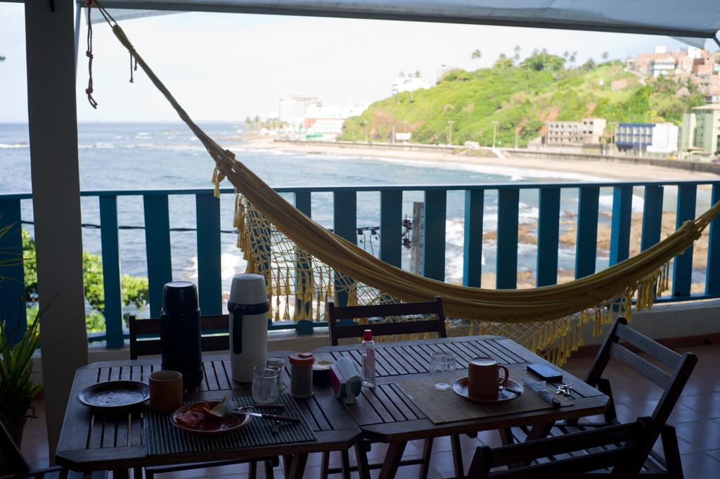 Hostel Pedra Da Sereia Salvador Bagian luar foto